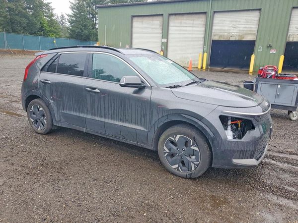 2024 KIA NIRO