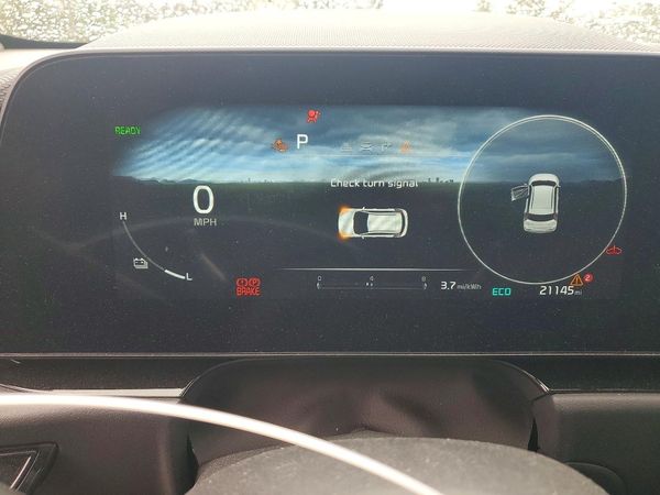 2024 KIA NIRO