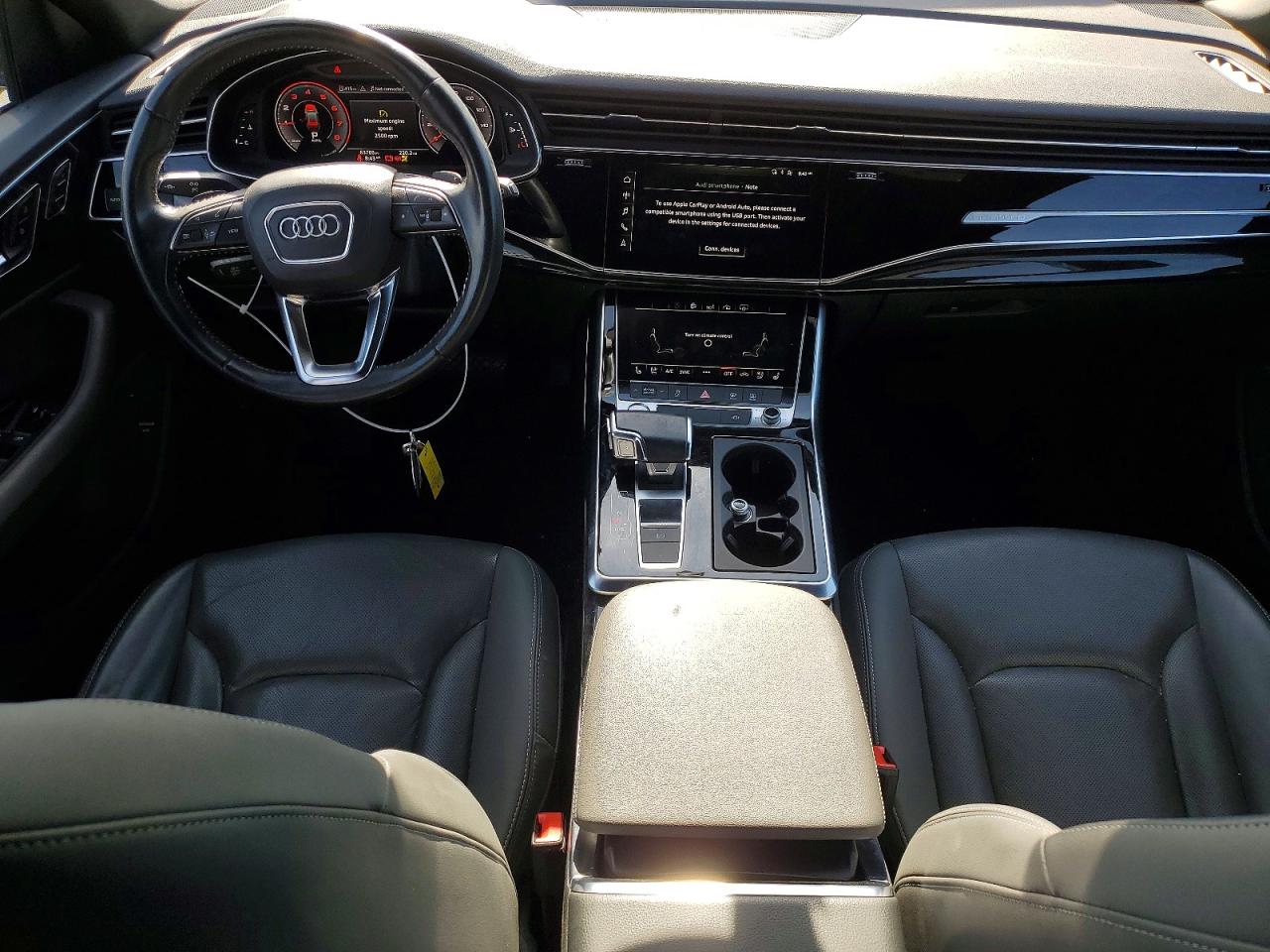 2020 AUDI Q8