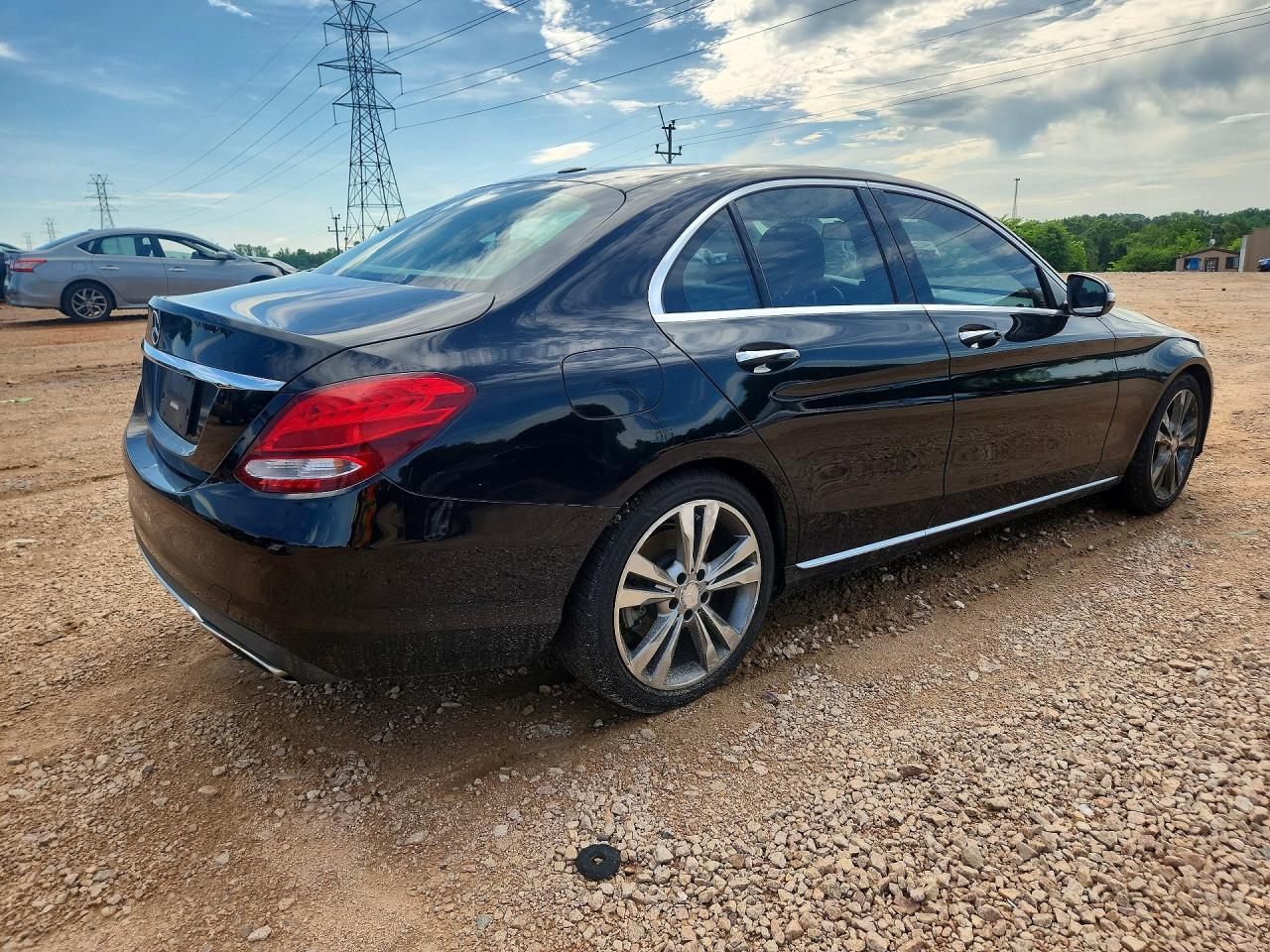 2015 MERCEDES-BENZ C Base