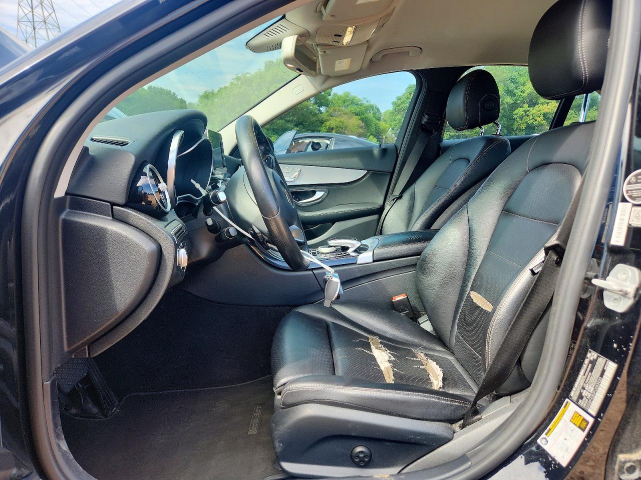 2015 MERCEDES-BENZ C Base