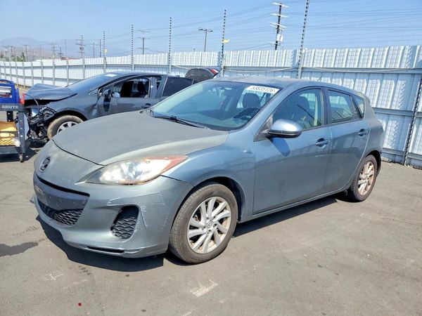 2012 MAZDA 3 — DSFA — Front 3/4
