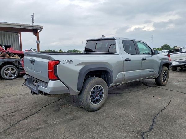 2025 TOYOTA TACOMA
