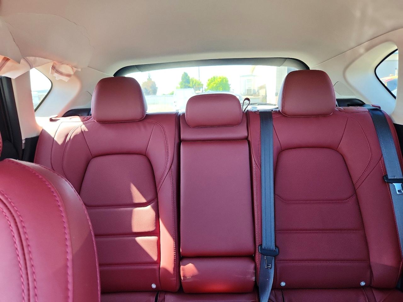 2024 MAZDA CX-5 Preferred Package