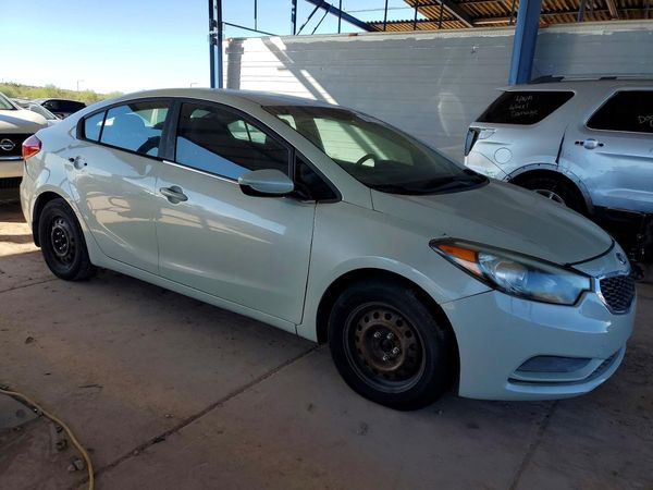2015 KIA FORTE GL(Middle-low grade)
