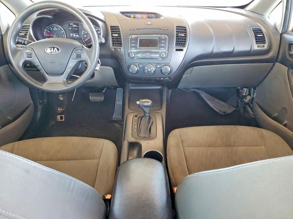 2015 KIA FORTE GL(Middle-low grade)