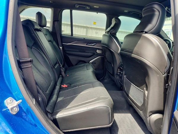 2023 JEEP GRAND CHEROKEE OVERLAND 4XE