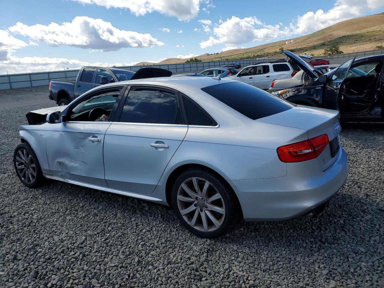 2014 AUDI A4 quattro Premium