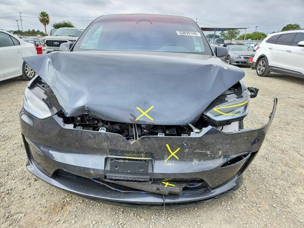 2025 TESLA MODEL X