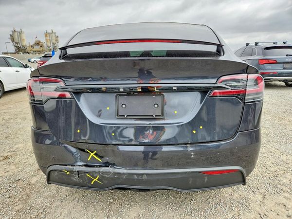 2025 TESLA MODEL X