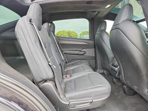 2025 TESLA MODEL X