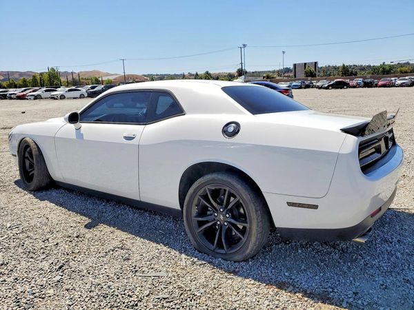2018 DODGE CHALLENGER SXT