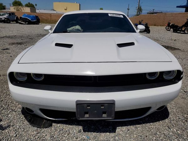2018 DODGE CHALLENGER SXT