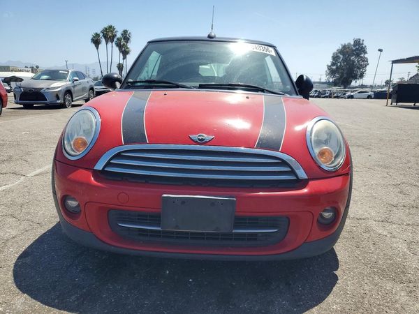 2013 MINI COOPER