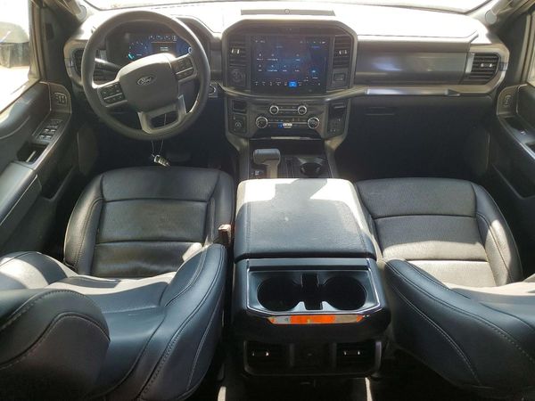 2025 FORD F150 Lariat