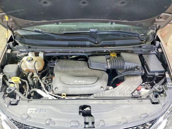 2017 CHRYSLER PACIFICA