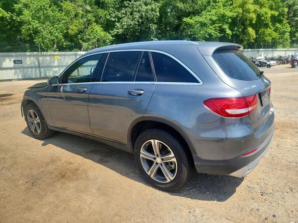 2016 MERCEDES-BENZ GLC GLC300