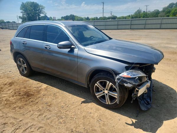 2016 MERCEDES-BENZ GLC GLC300