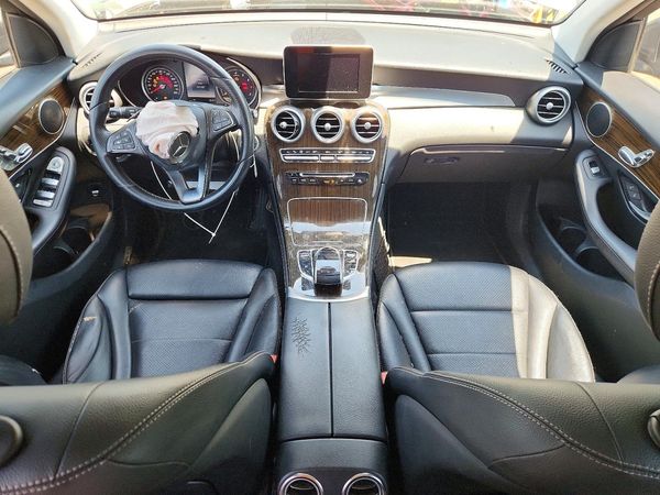 2016 MERCEDES-BENZ GLC GLC300