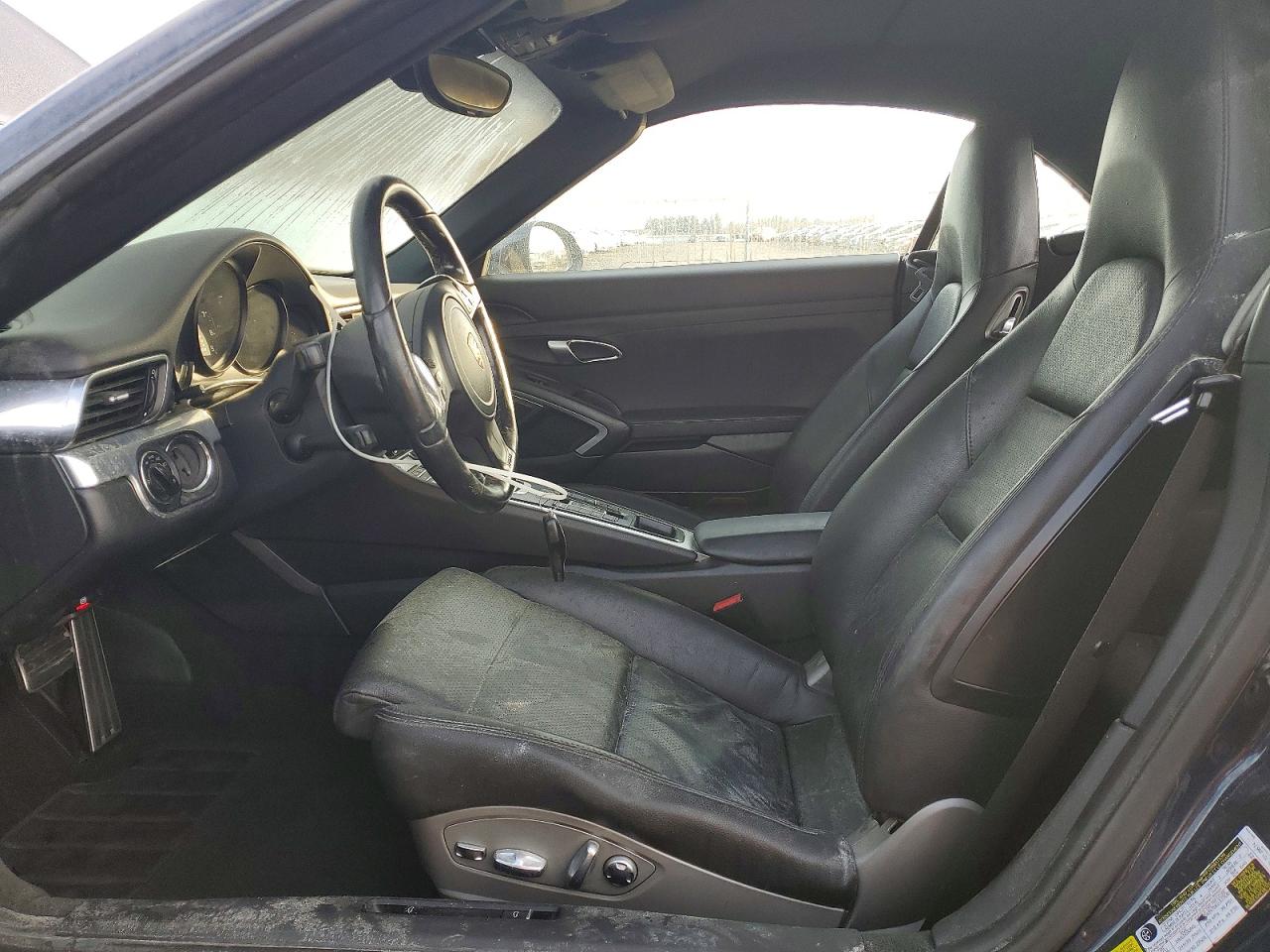 2013 PORSCHE 911