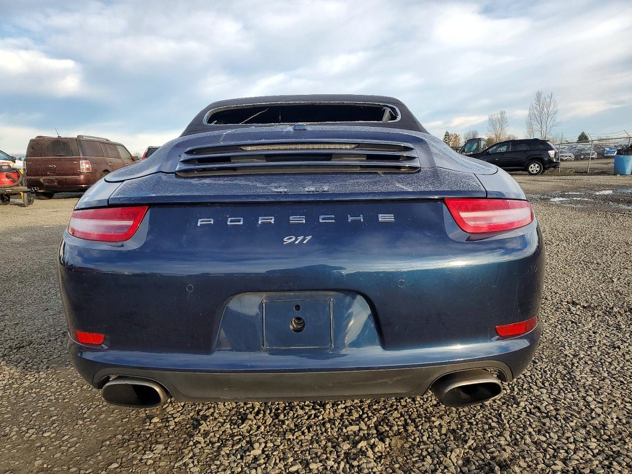 2013 PORSCHE 911