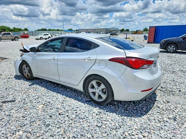 2016 HYUNDAI ELANTRA