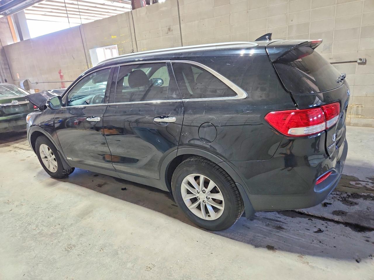 2018 KIA SORENTO L, LX