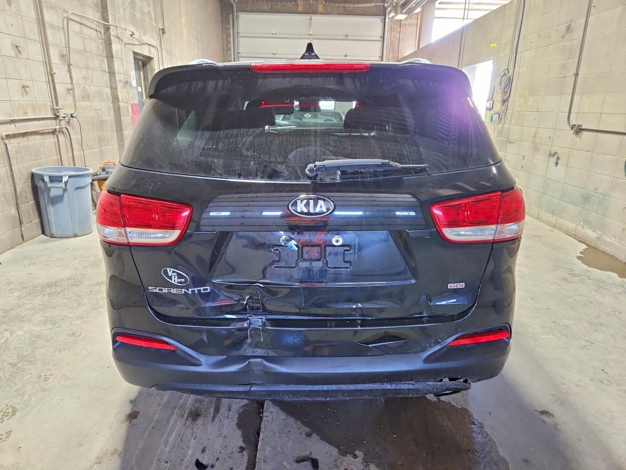 2018 KIA SORENTO L, LX