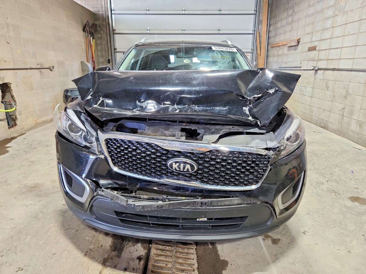 2018 KIA SORENTO L, LX