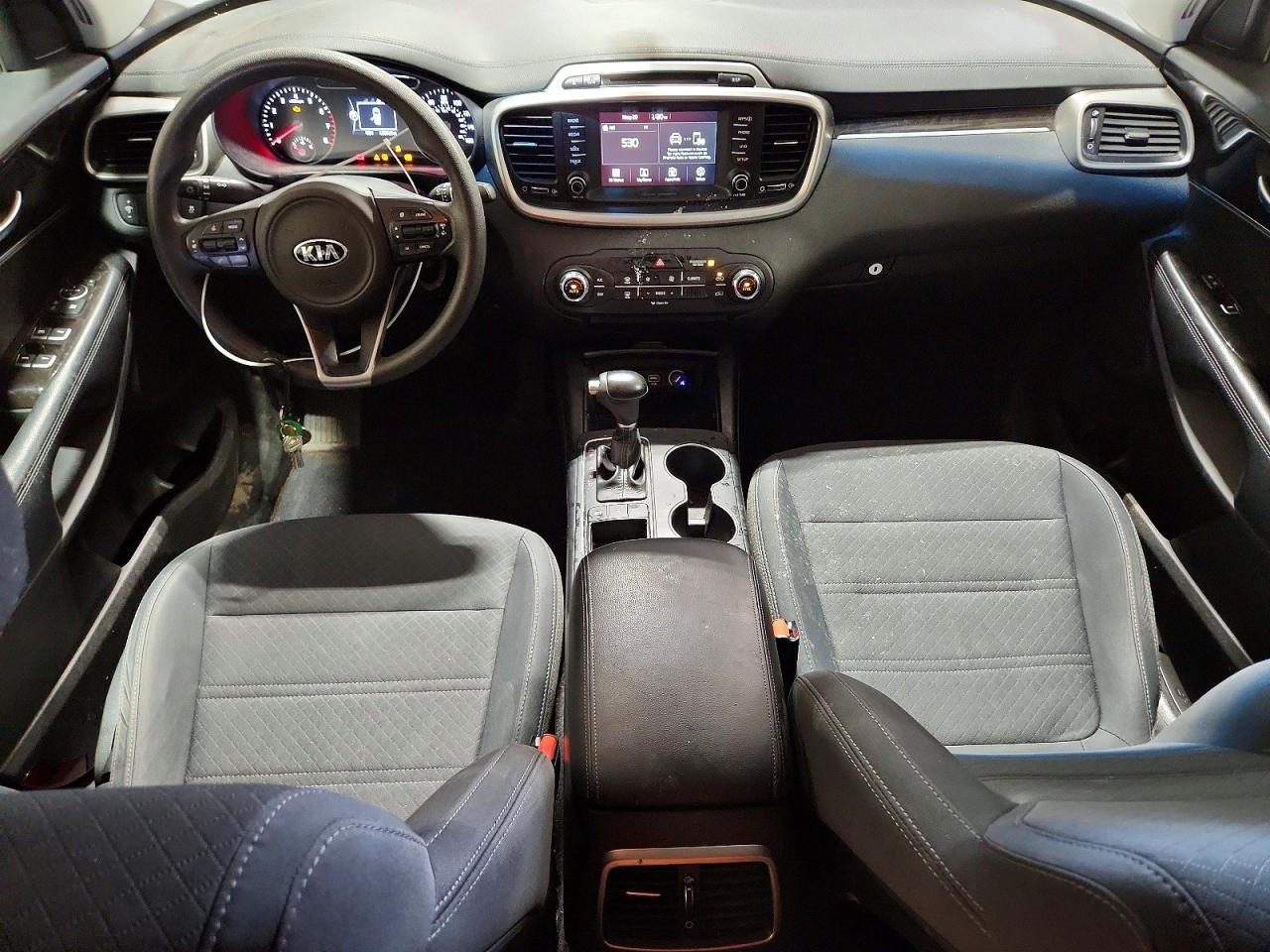 2018 KIA SORENTO L, LX
