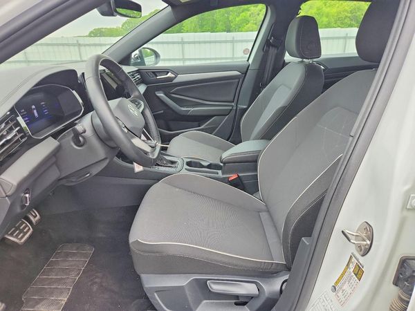 2025 VOLKSWAGEN JETTA Sport