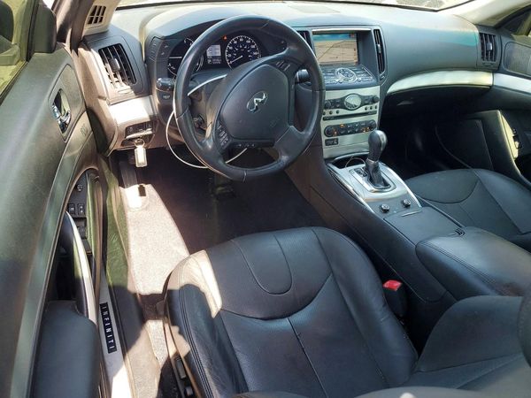 2015 INFINITI Q60 COUPE