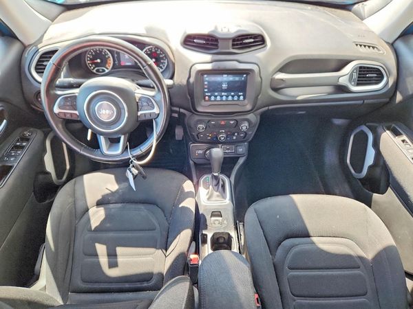 2020 JEEP RENEGADE Latitude, Longitude