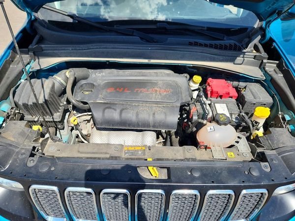 2020 JEEP RENEGADE Latitude, Longitude