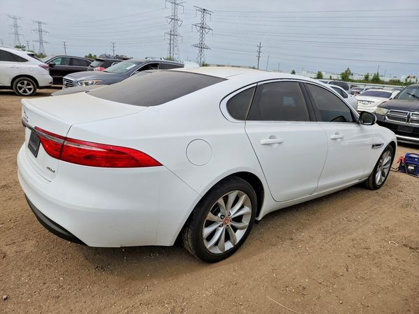 2017 JAGUAR XF