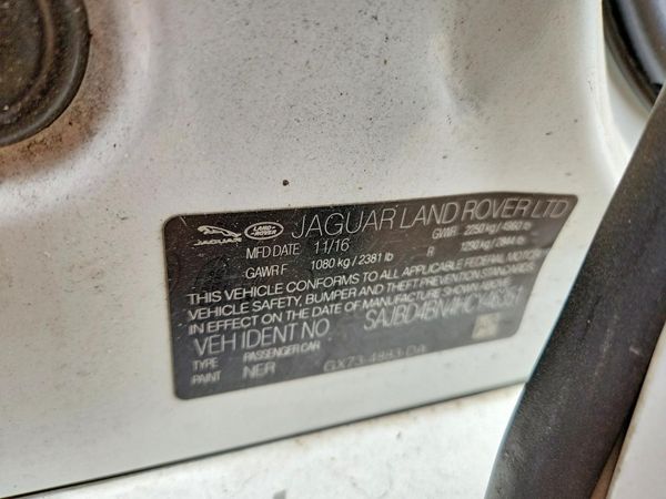 2017 JAGUAR XF