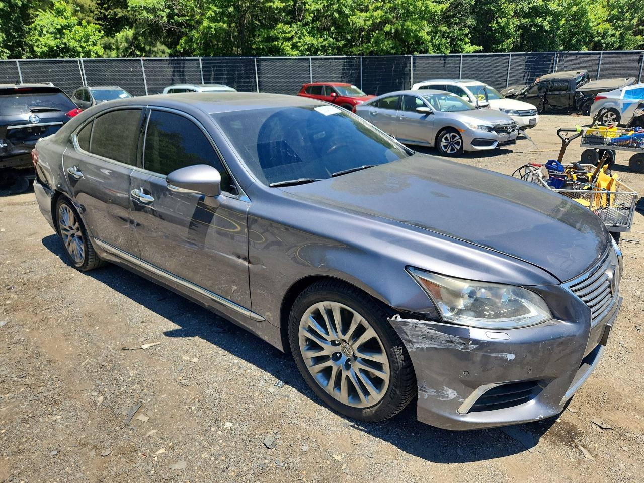 2013 LEXUS LS 460