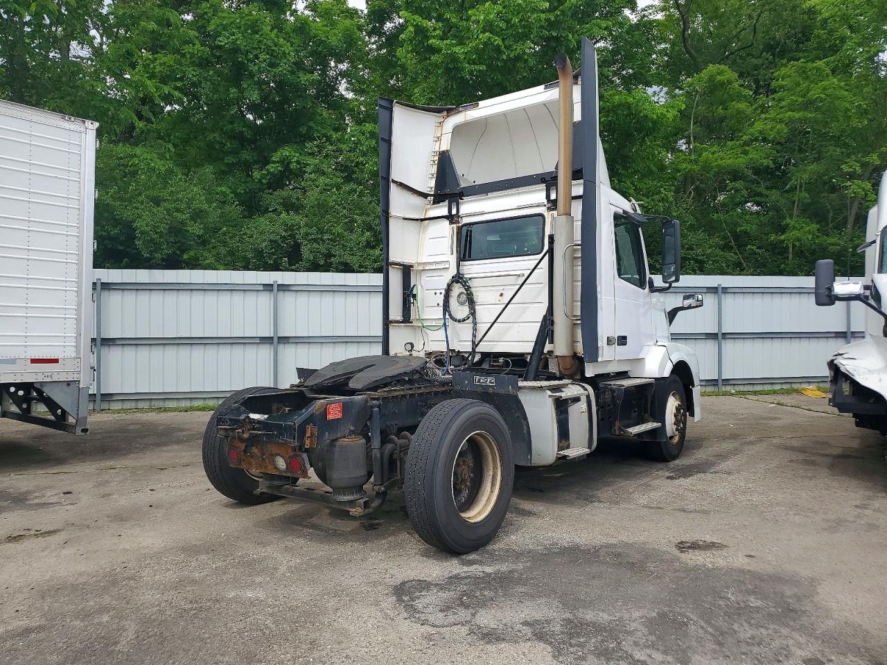 2018 VOLVO VNL