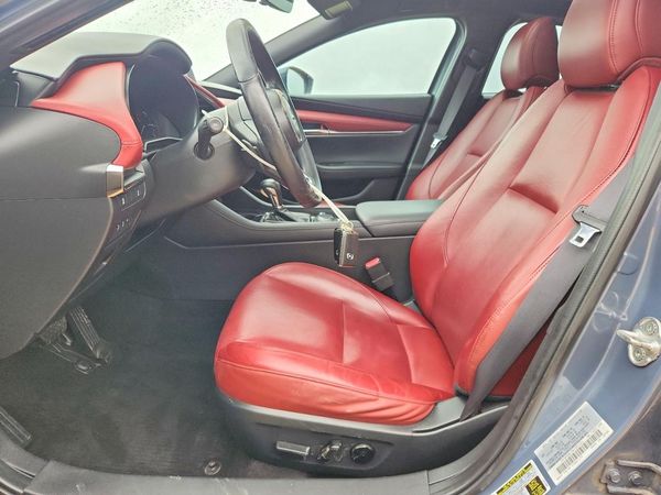 2021 MAZDA 3