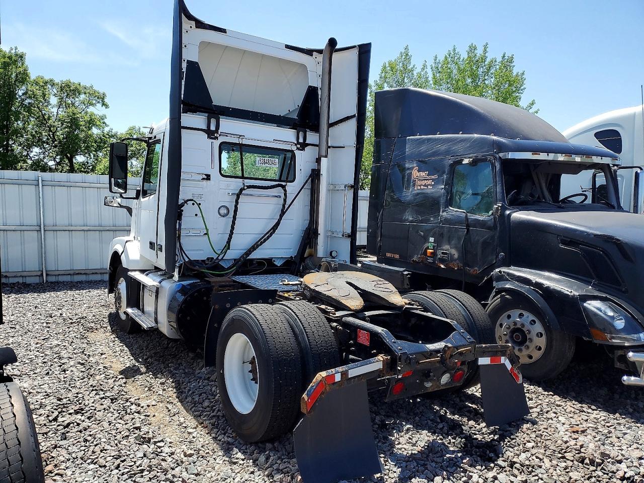 2018 VOLVO VNL