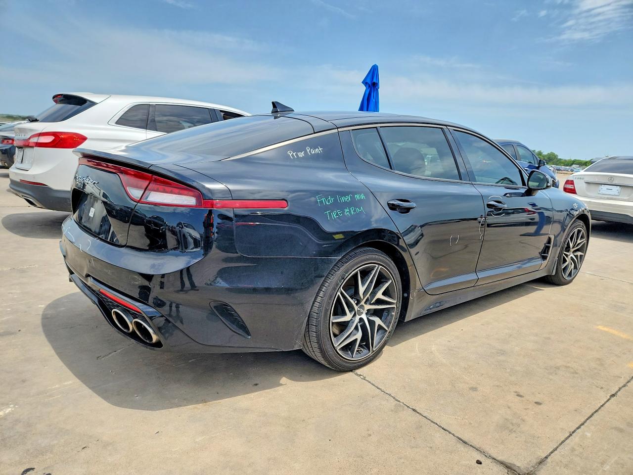 2022 KIA STINGER GT-Line