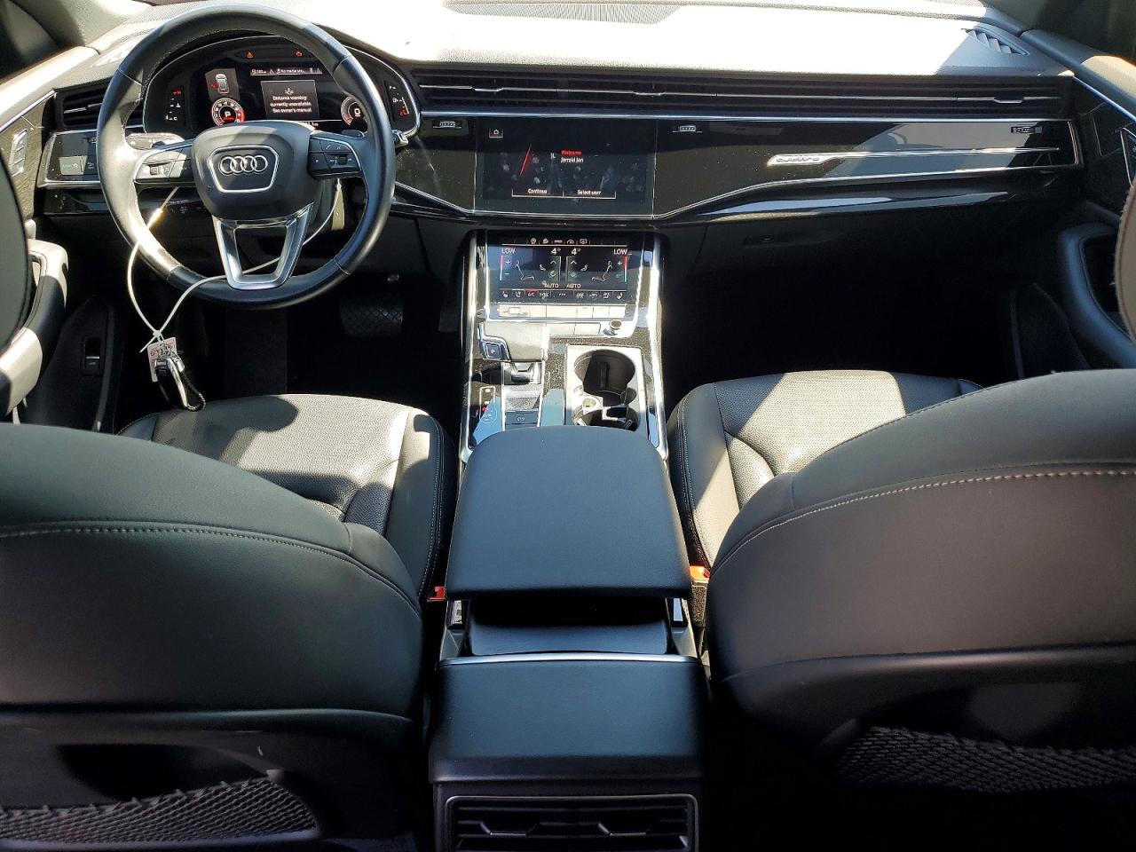 2021 AUDI Q8