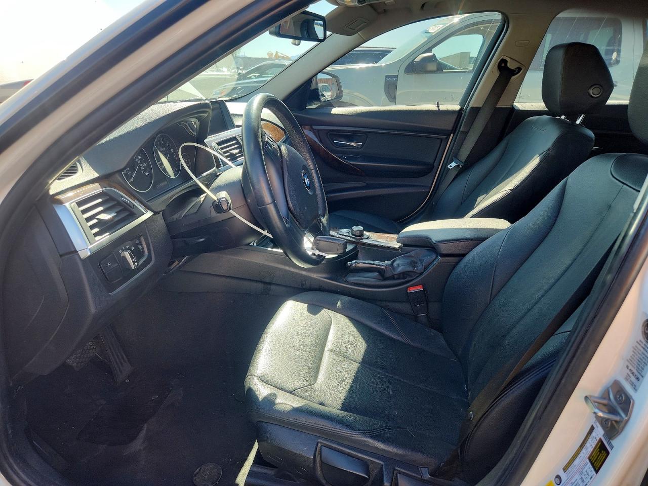 2017 BMW 320 SA
