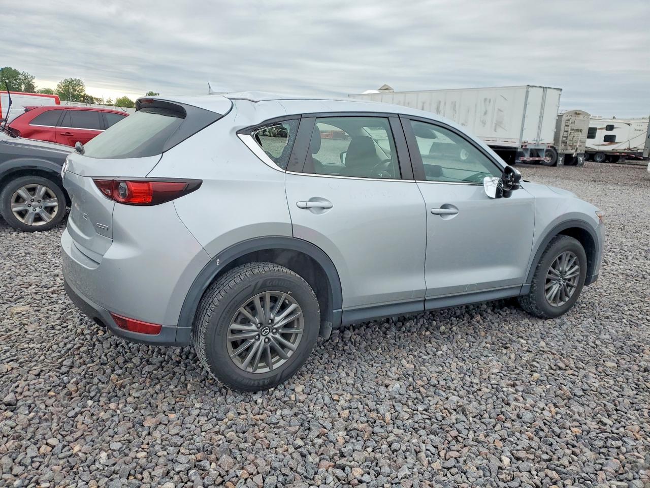 2018 MAZDA CX-5 Sport