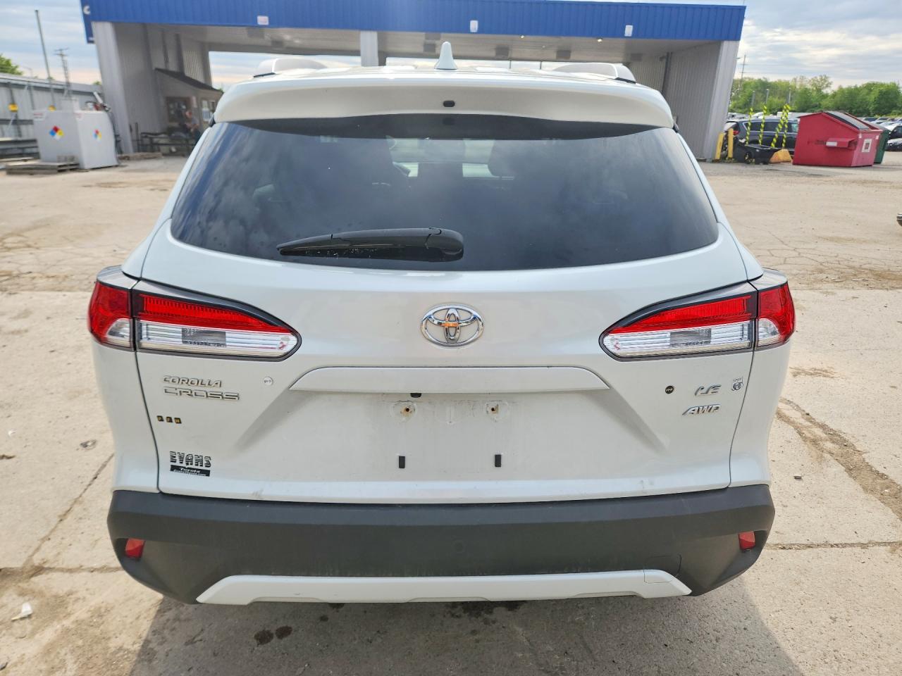 2022 TOYOTA COROLLA CROSS LE
