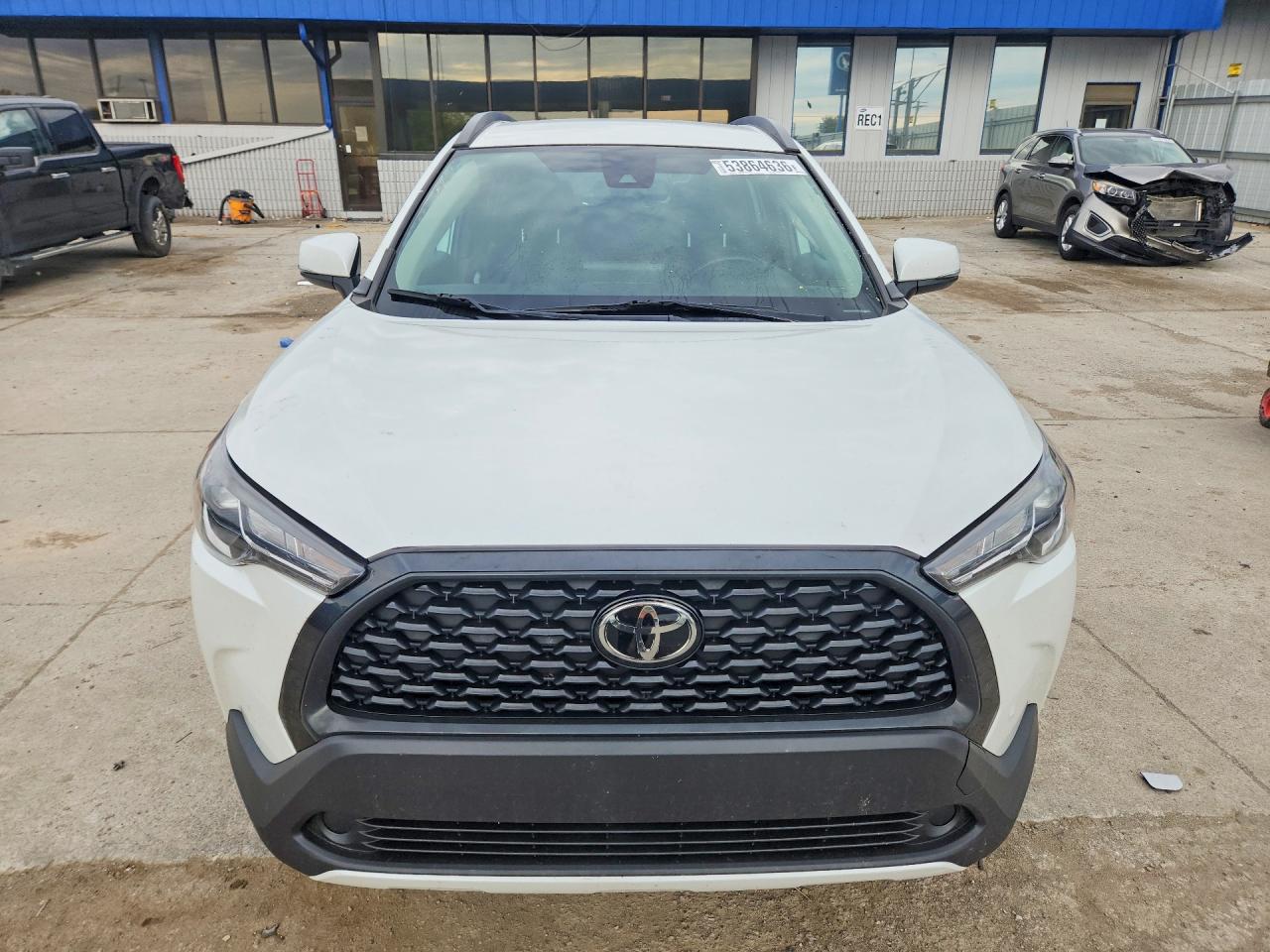2022 TOYOTA COROLLA CROSS LE