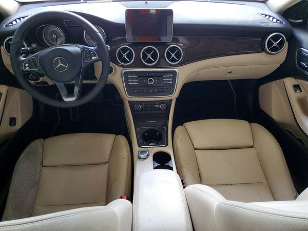 2017 MERCEDES-BENZ GLA-CLASS GLA250 — CKPT