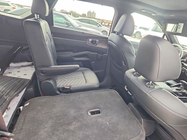 2025 KIA SORENTO