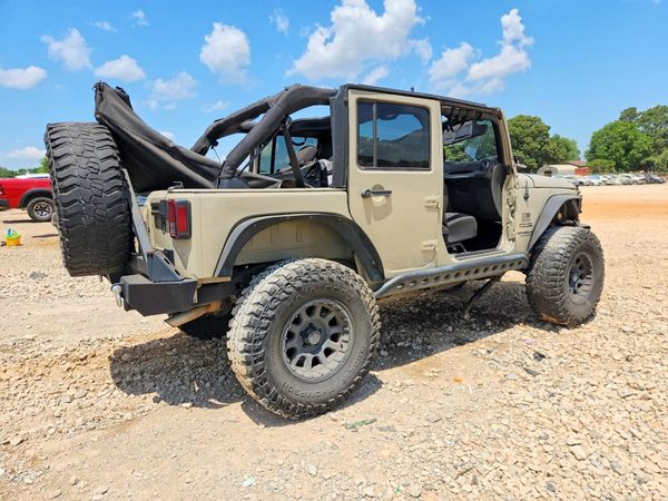 2017 JEEP WRANGLER UNLIMITED SPORT 4X4
