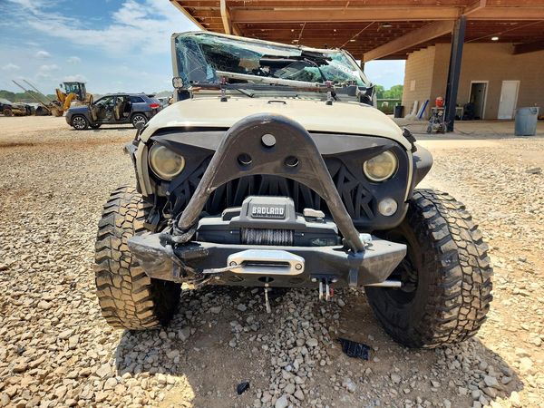 2017 JEEP WRANGLER UNLIMITED SPORT 4X4